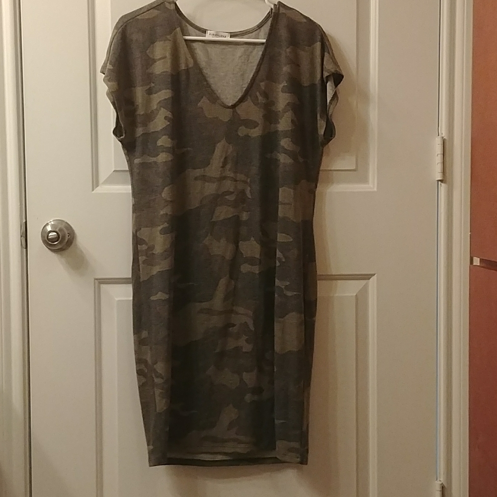 *SOLD- VICI T-shirt Dress